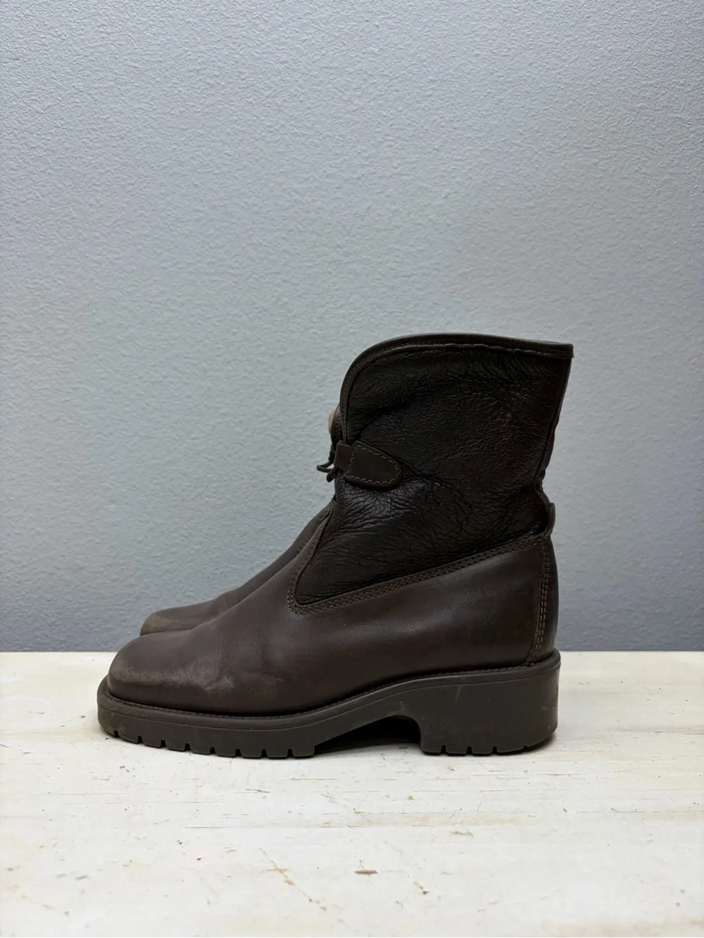 L.L. Bean Brown Leather Shearling Line Winter Boots Size 6.5